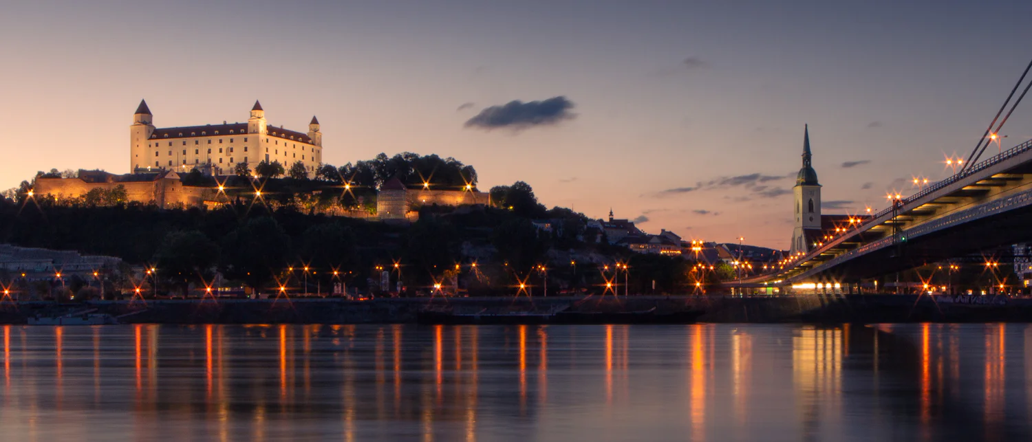 Prag – Bratislava — Symbolbild